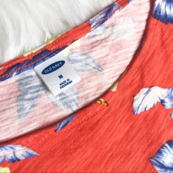 Old Navy NWT Tie Front Hawaiian Top - Picture 4 of 7